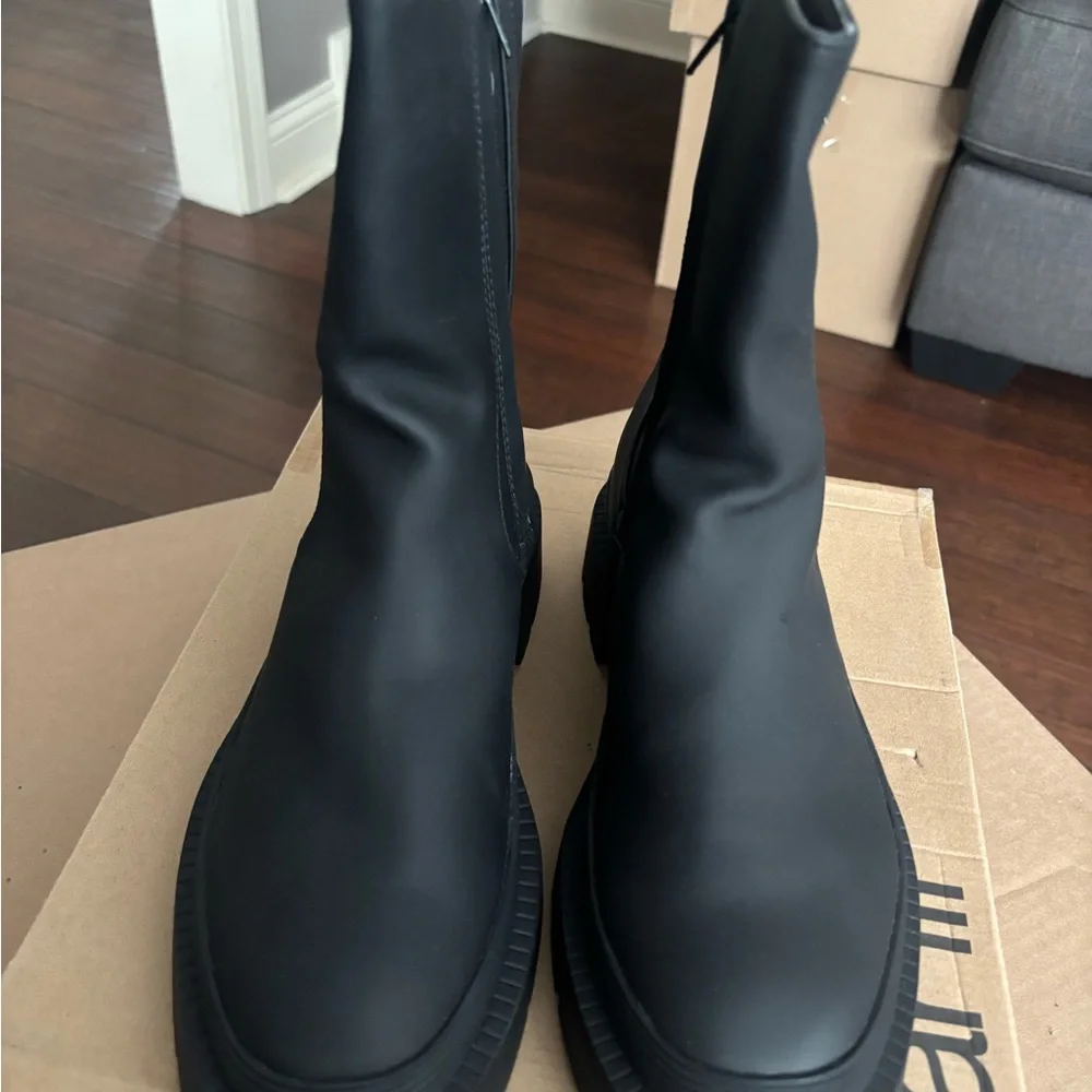 Bar III Womens Tikka Rubber Work Ankle Boots #2
